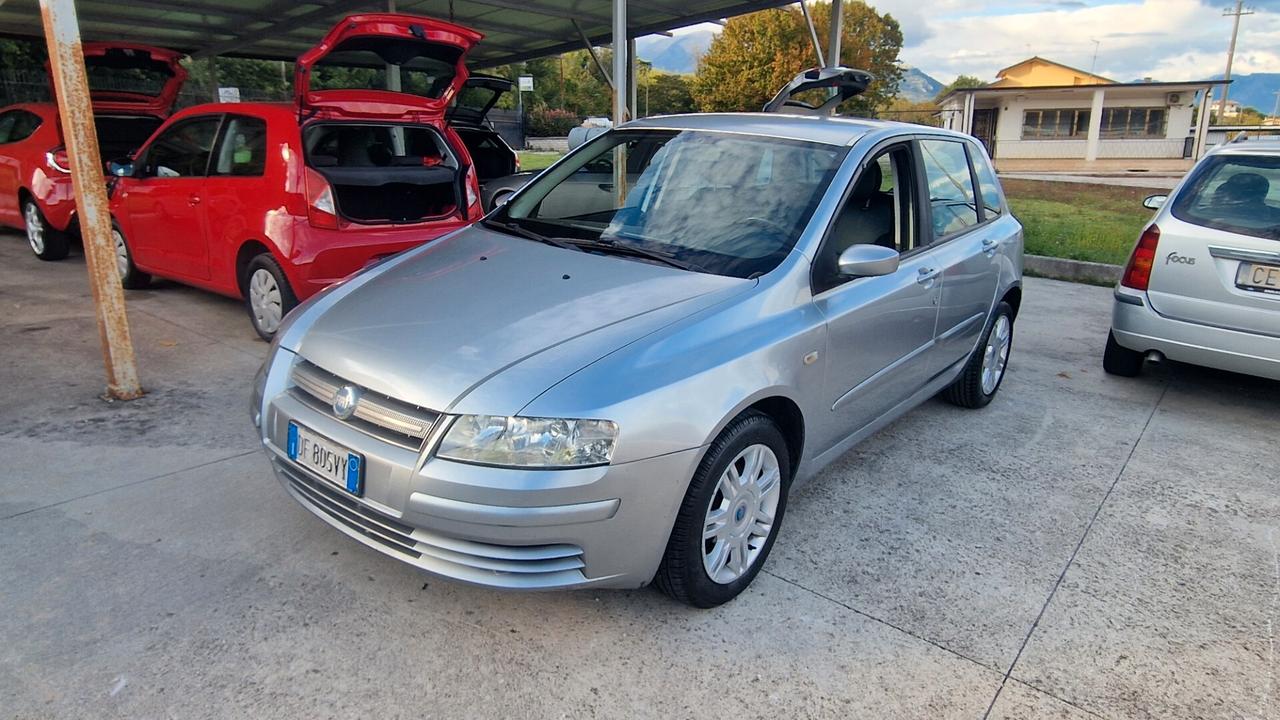Fiat Stilo 1.9 MJT 120 CV 5 porte Dynamic