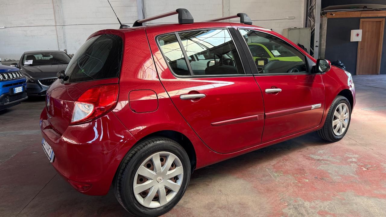 Renault Clio 1.2 16V 5 porte GPL Dynamique