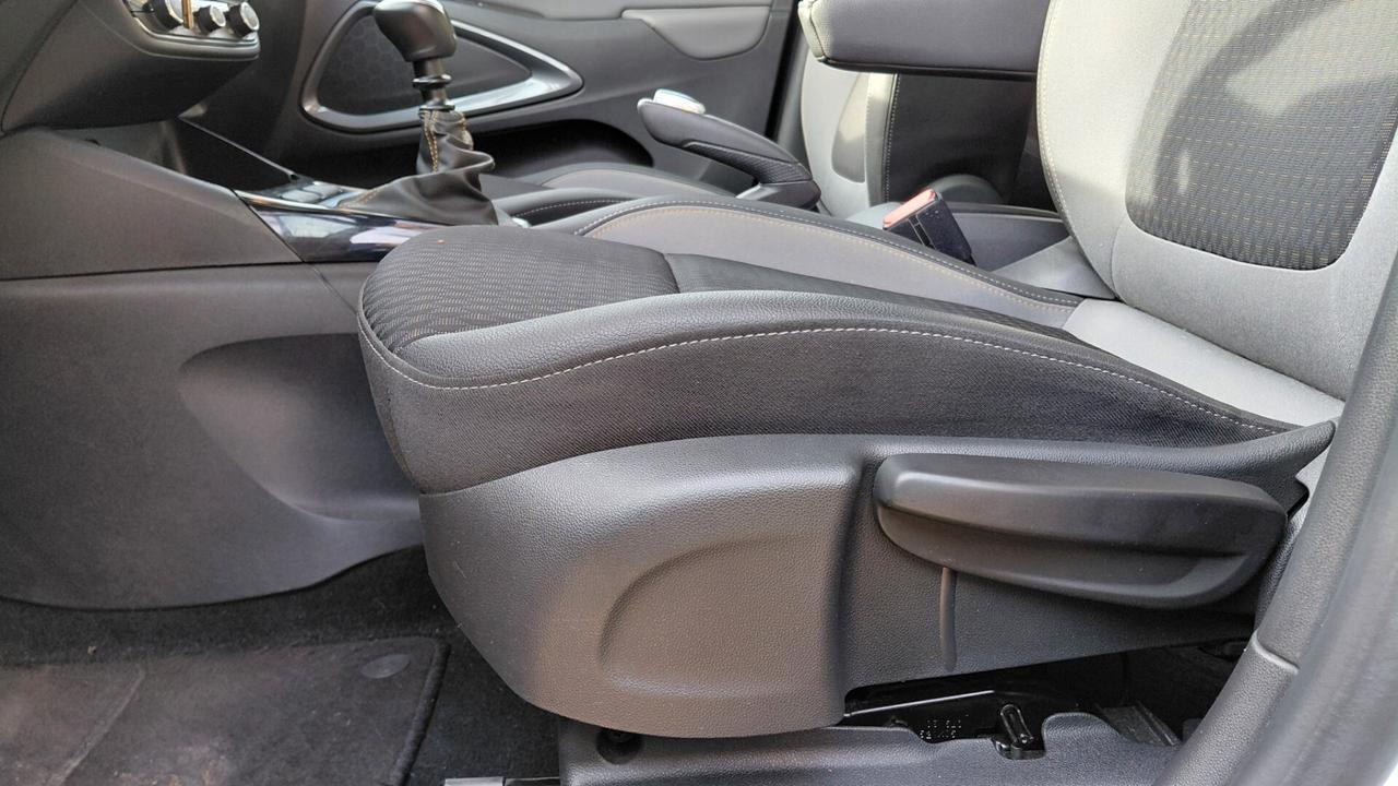 Opel Crossland 1.5 ECOTEC D 110 CV 29'000km Unicopr