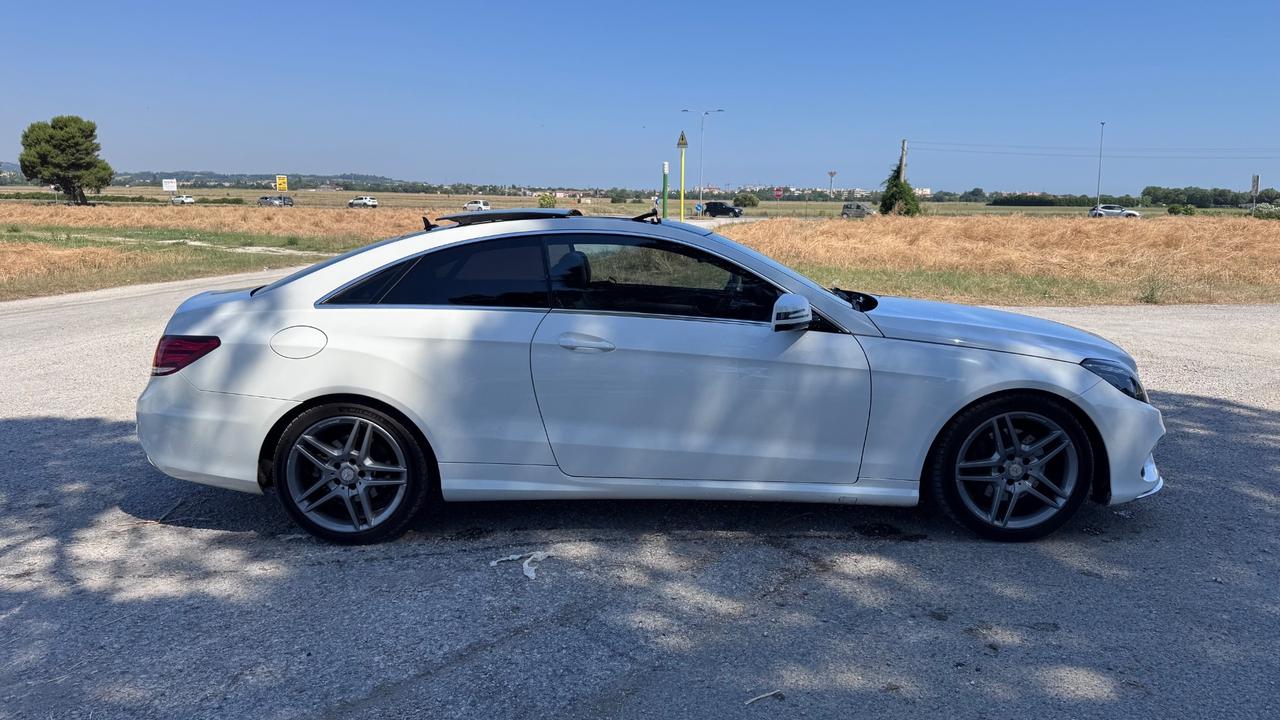 Mercedes-benz E 220 Coupé BlueTEC Premium