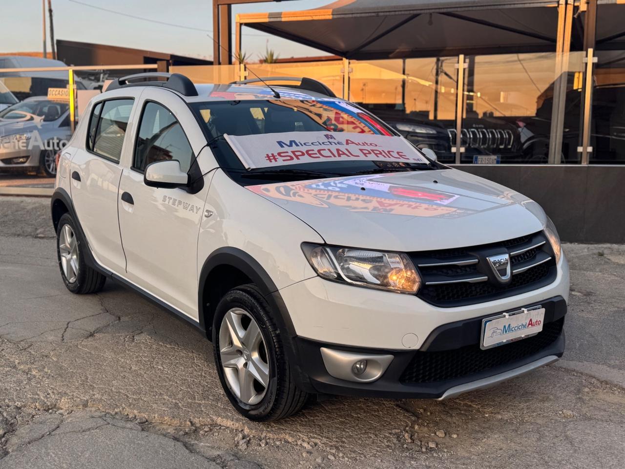 DACIA SANDERO STEPWAY 1.5 DCI PRESTIGE NAVI FULL