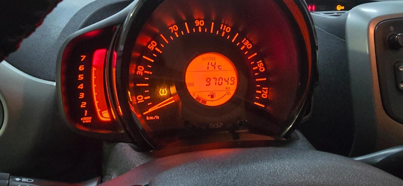 Toyota Aygo 1.0 VVT-i 69 CV 3 porte x-clusiv