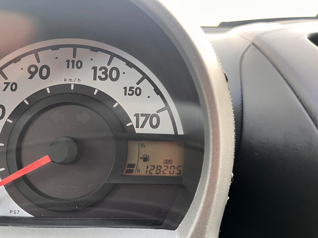 Toyota Aygo 1.0 12V VVT-i 5 porte Active Connect