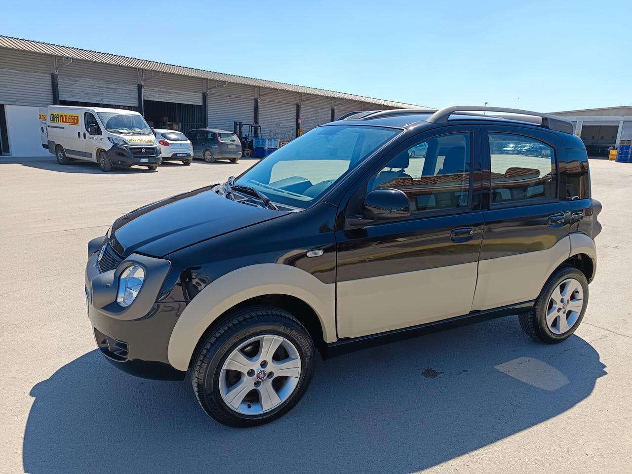 Fiat Panda 1.3 MJT 16V DPF 4x4 Cross
