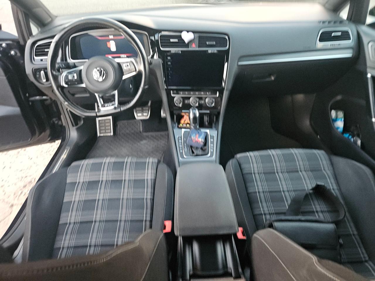 Volkswagen Golf GTD 2.0 TDI DSG 5p. BlueMotion Technology
