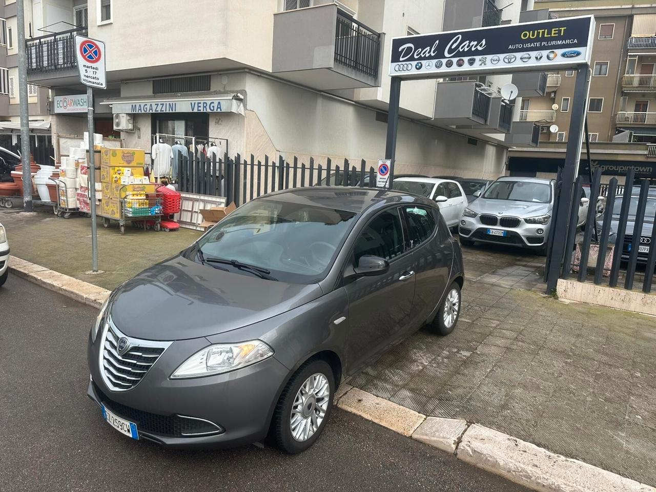 Lancia Ypsilon 1.2 69 CV 5 porte Elle