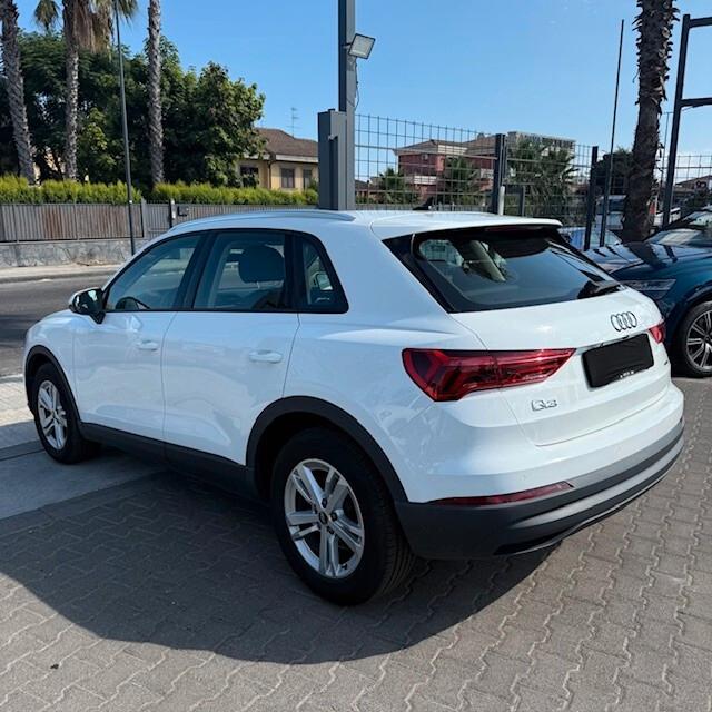 Audi Q3 35 TDI quattro S tronic