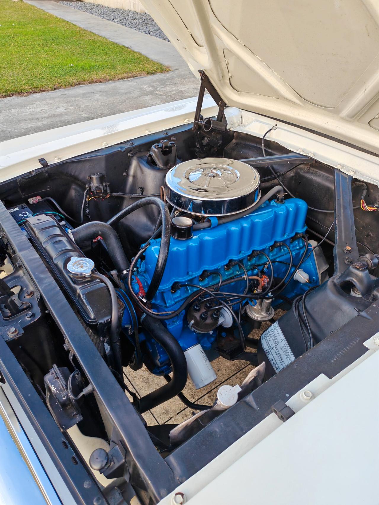 Ford MUSTANG coupè (RESTAURO TOTALE)