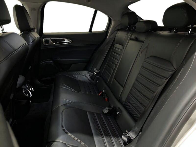 Alfa Romeo Giulia Giulia 2.0 Turbo 280 CV AT8 AWD Q4 Veloce