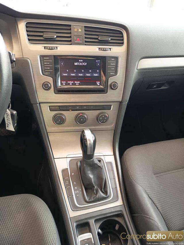 VOLKSWAGEN Golf Variant 1.6 TDI 110 CV DSG Business BlueMotion Tech.