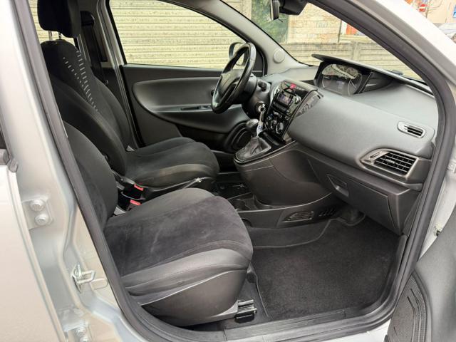 LANCIA Ypsilon 0.9 TwinAir Automatica Gold