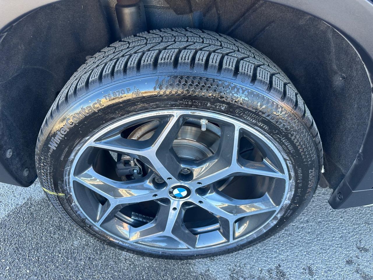 BMW X1 S-DRIVE 18d AUT/NAVI/LED/R.CAMERA/UNIPRO