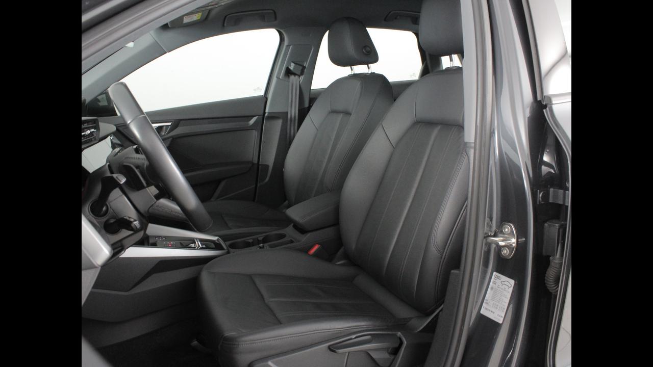 Audi A3 SPORTBACK 30 TFSI S TRONIC