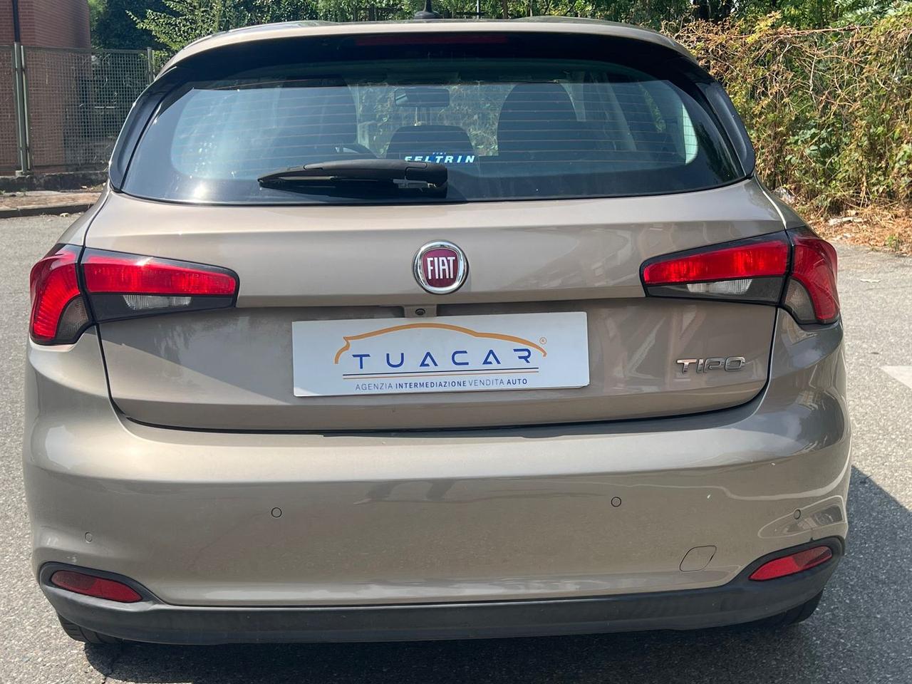 Fiat Tipo Lounge 1.4 Turbo LPG #11718