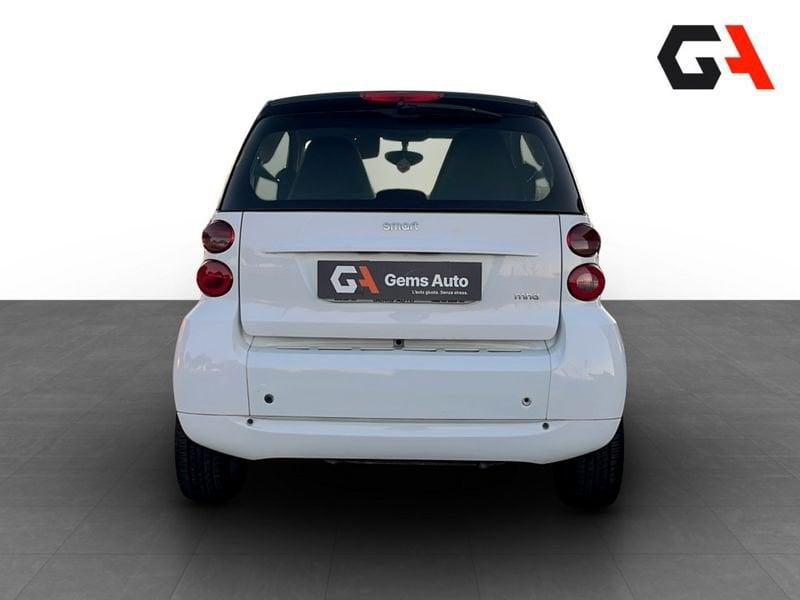 smart fortwo fortwo 1000 52 kW MHD coupé passion