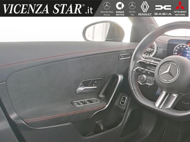 MERCEDES-BENZ CLA 200 MHV COUPÉ AMG PREMIUM