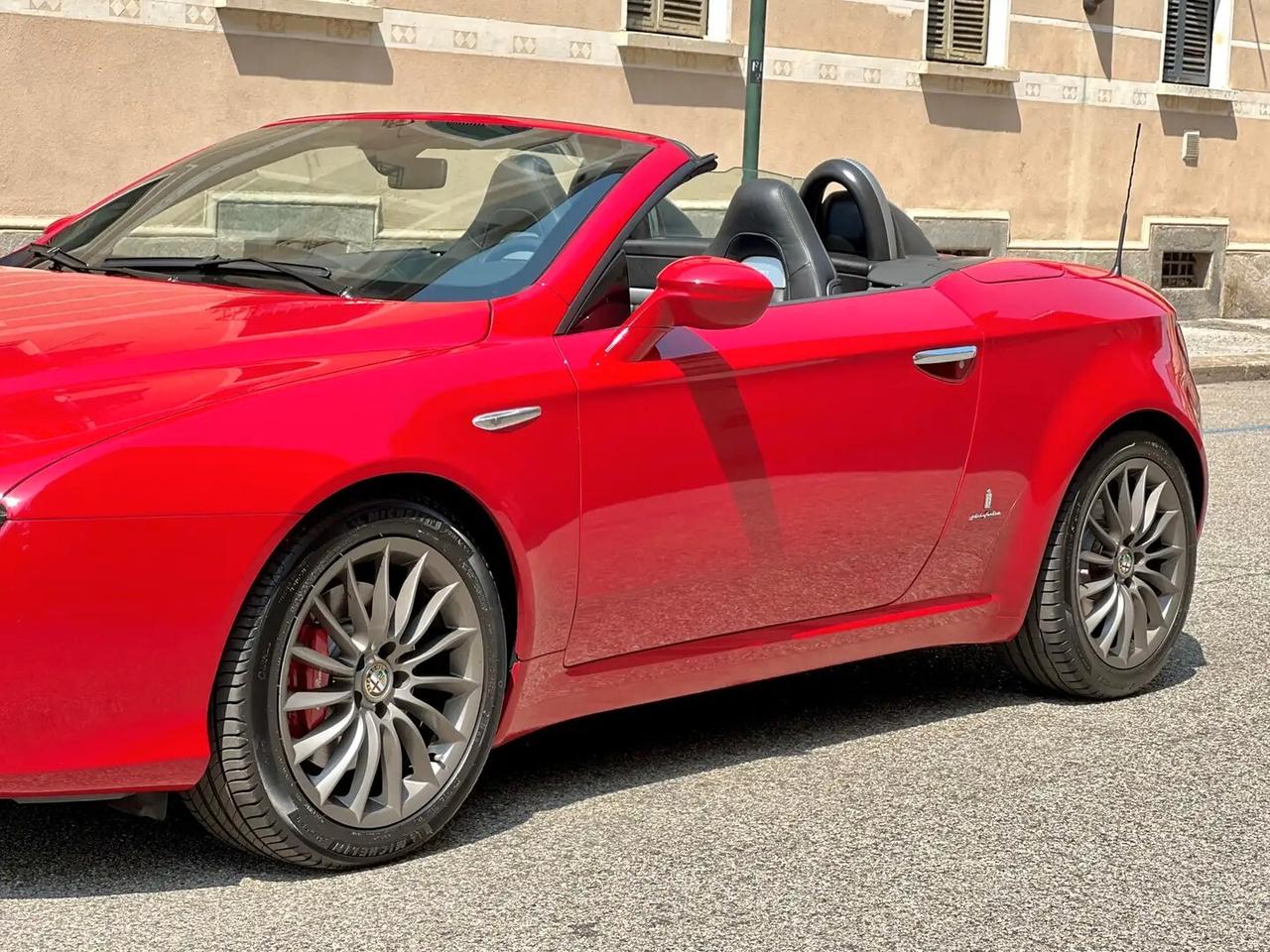 Alfa Romeo Spider 1750 TBi Turbo 200cv
