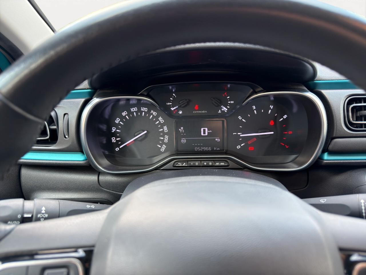 Citroen C3 BlueHDi 100 S&S Shine Pack - 2023