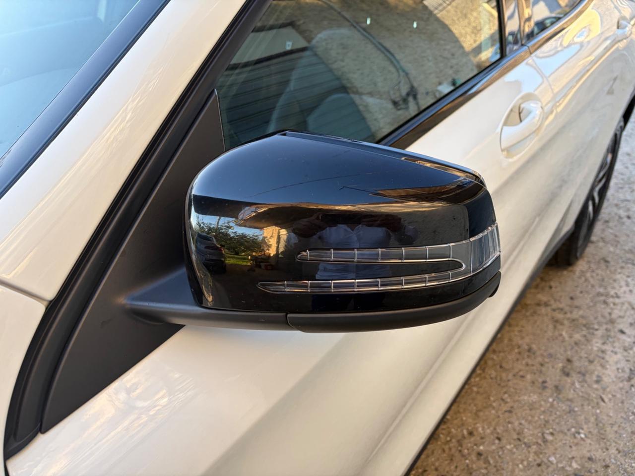 Mercedes-benz GLA 200 d Automatic 4Matic Premium