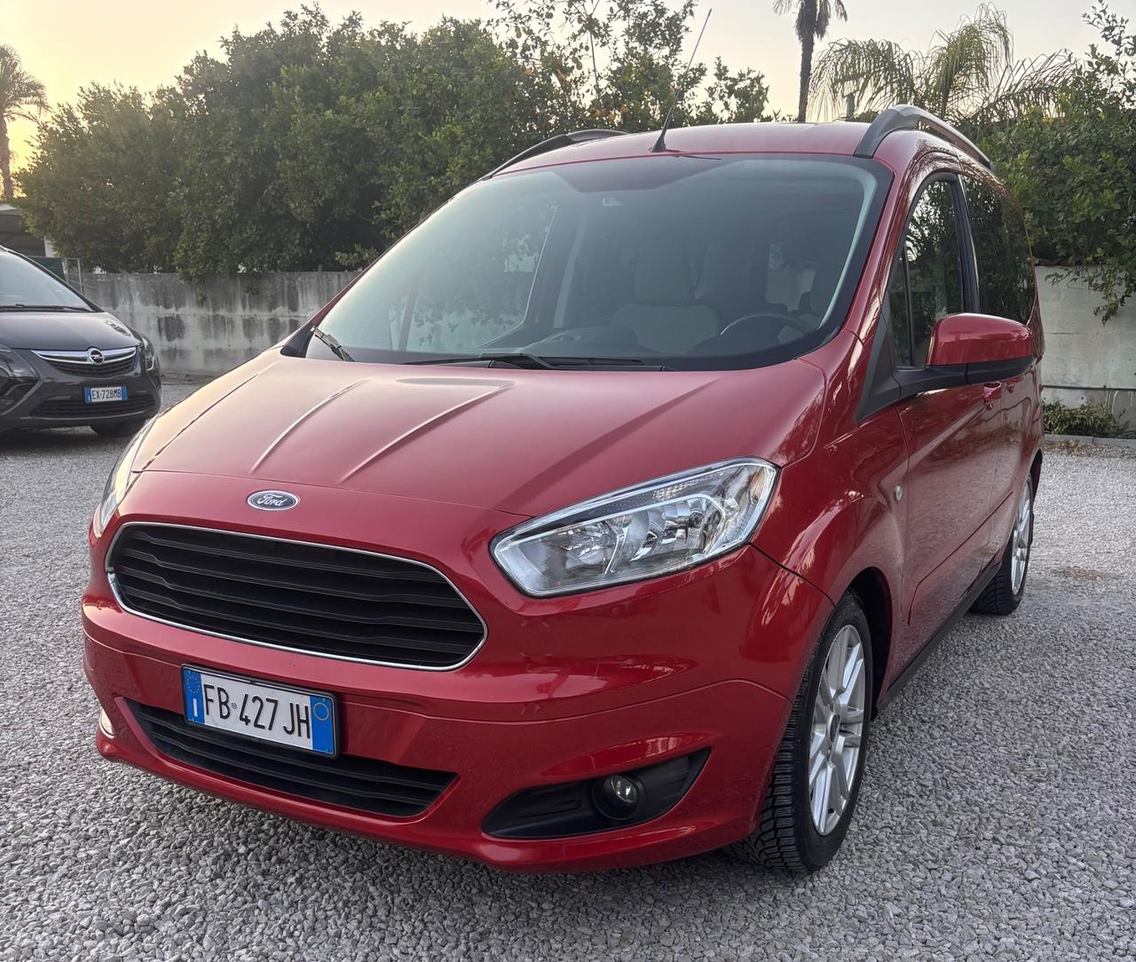 Ford Tourneo Courier Tourneo Courier 1.0 EcoBoost 100 CV Titanium