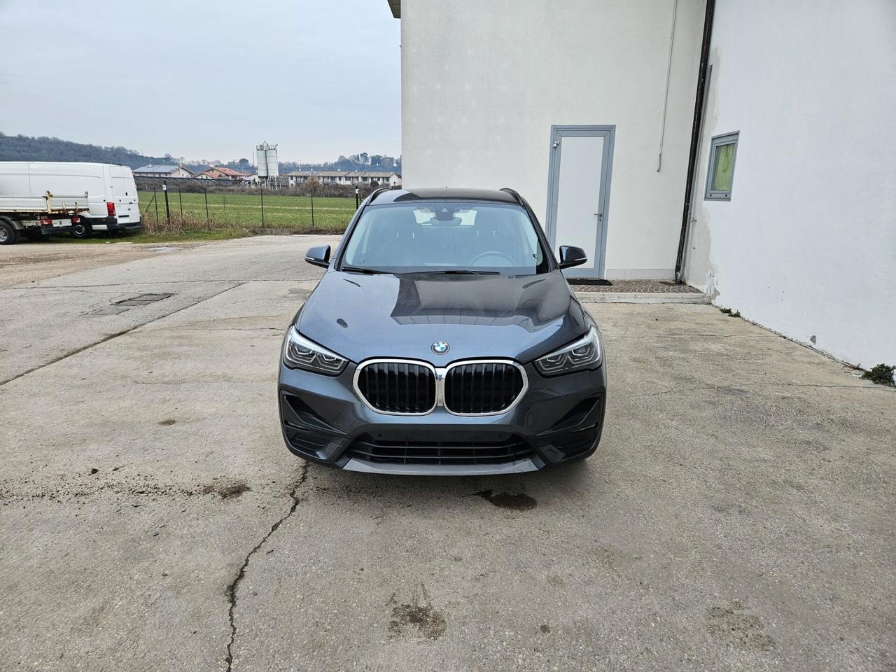 BMW X1 sdrive16d Business auto MOTORE KO