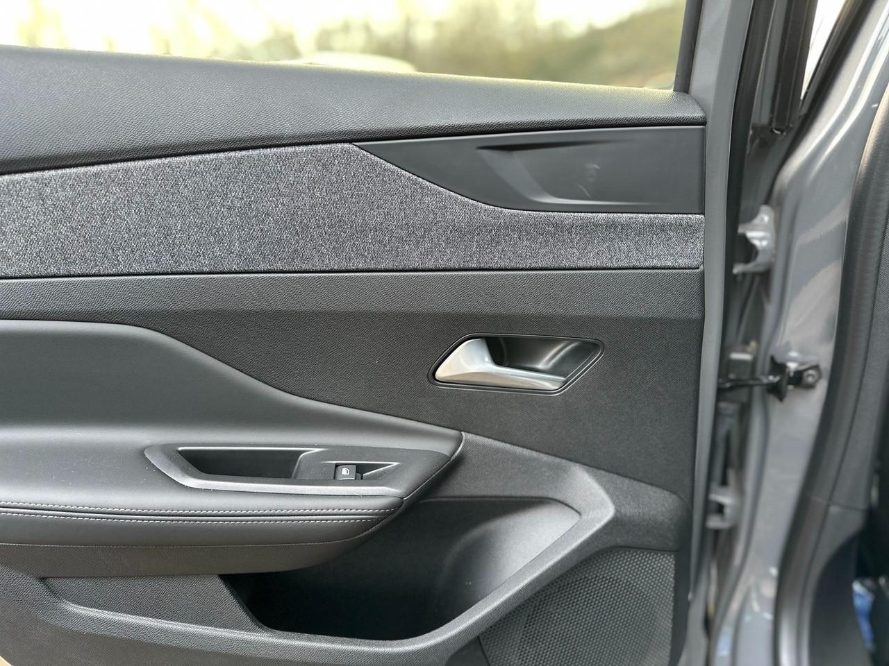 PEUGEOT 408 - 408 1.2 puretech Allure s&s 130cv eat8