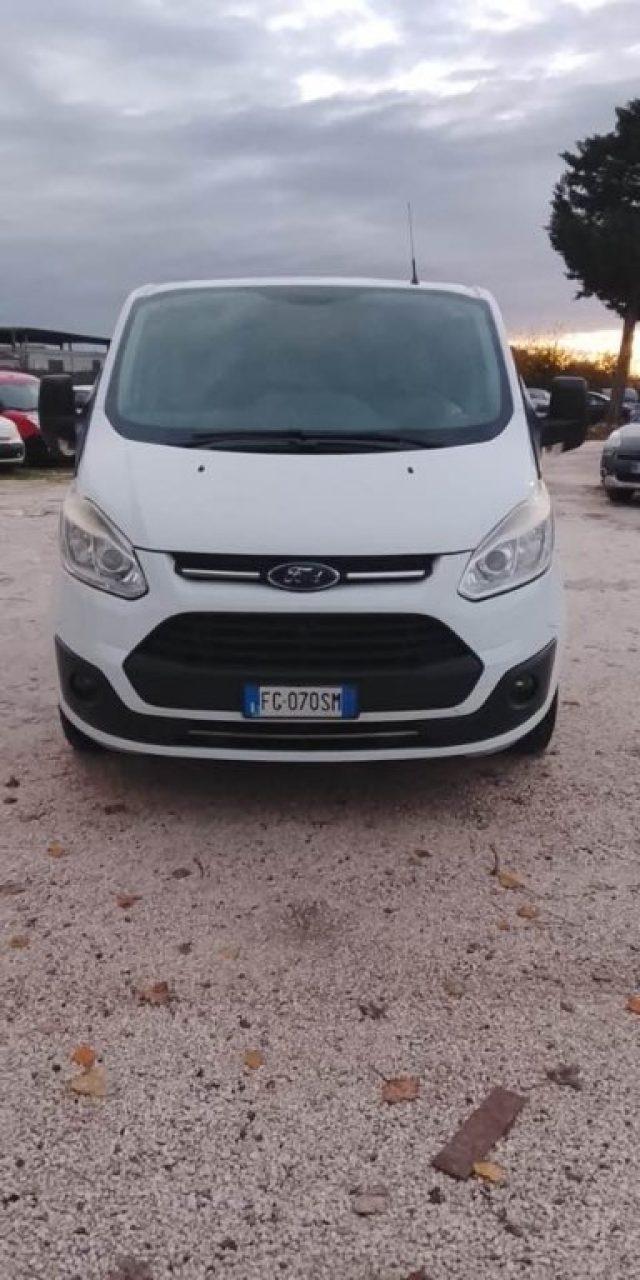 FORD Tourneo Custom 310 2.0 TDCi 130CV aut. PL Titanium
