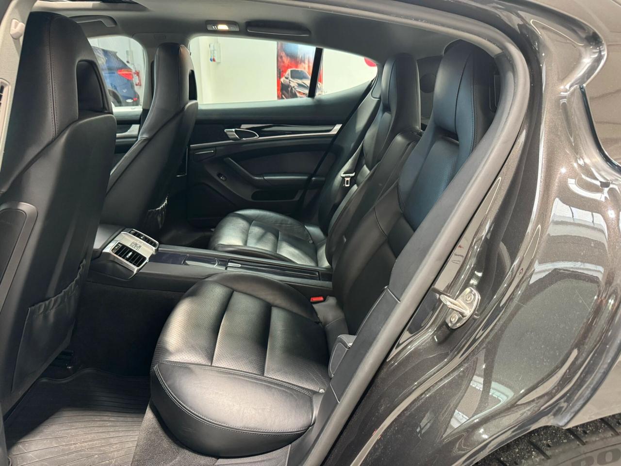 Porsche Panamera 3.0 Diesel TETTO