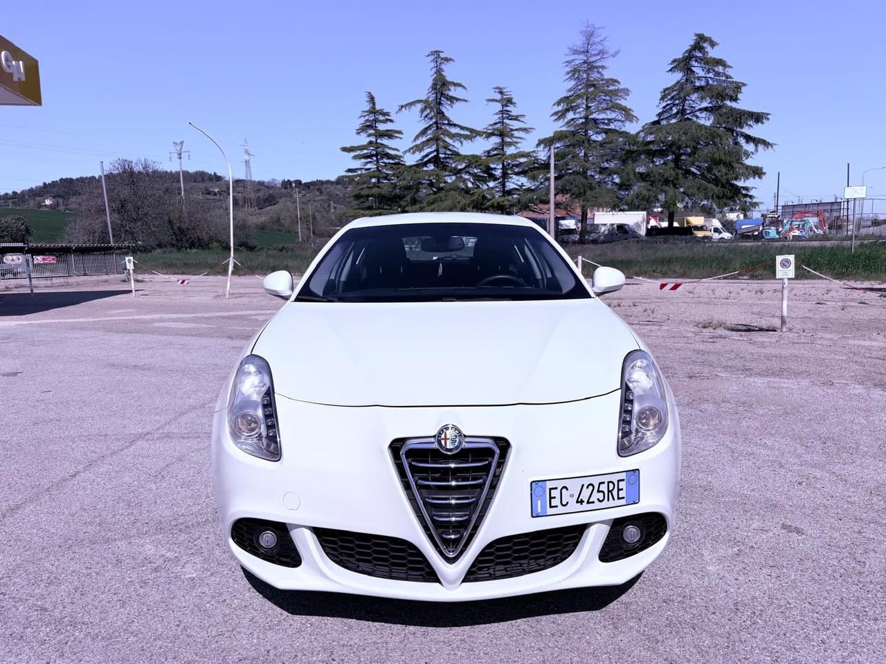 Alfa Romeo Giulietta 1.6 JTDm-2 105 CV Ok neopatentati