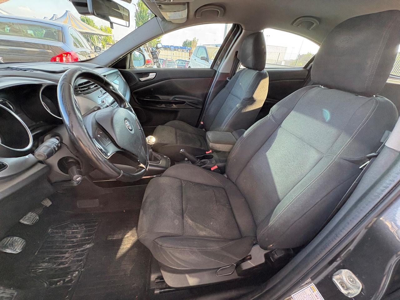Alfa Romeo Giulietta 1.6 JTDm-2 105 CV Distinctive