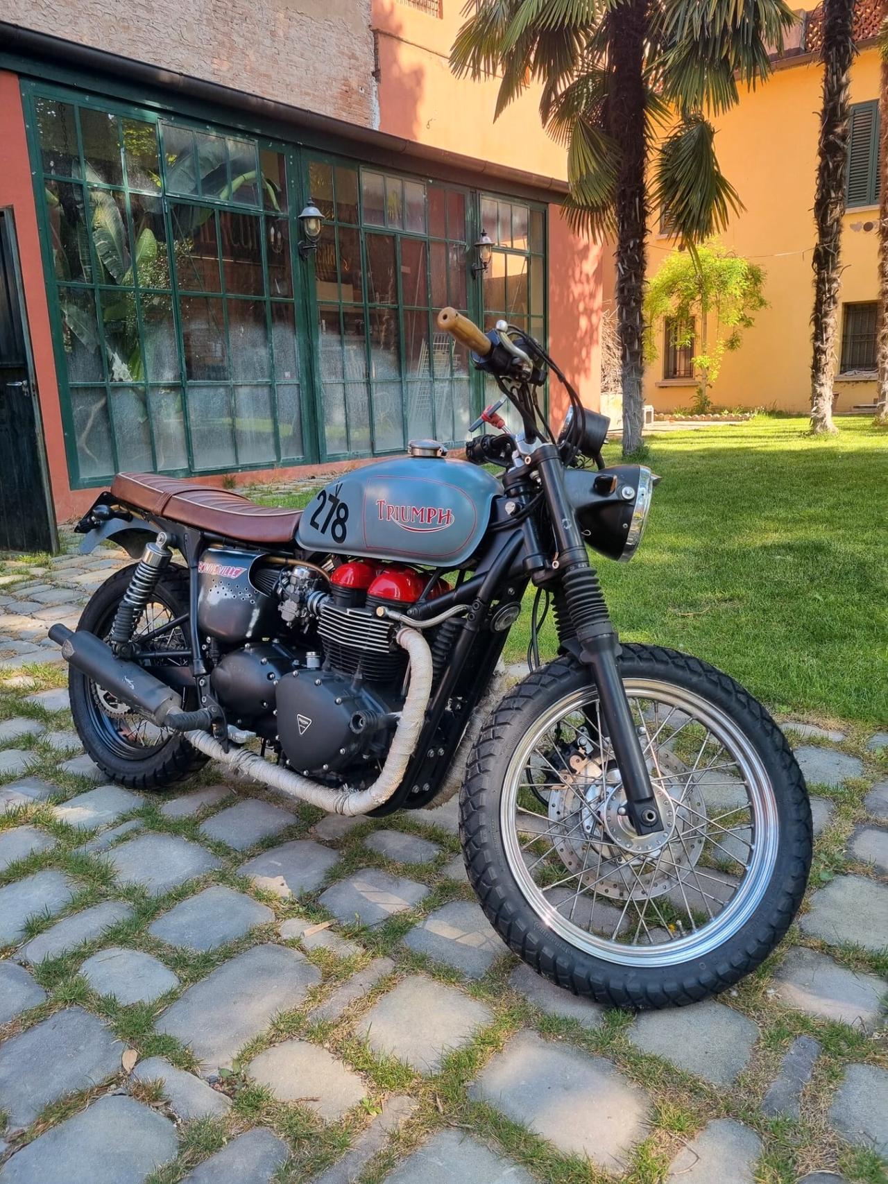 Triumph Bonneville T100