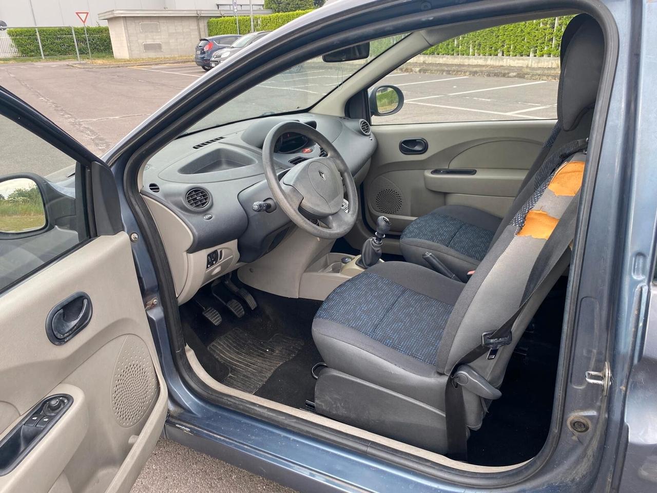 Renault Twingo 1.2 8V Dynamique