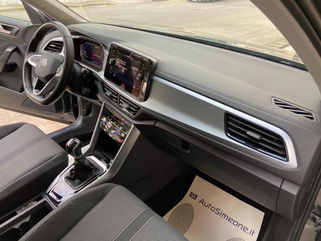 VOLKSWAGEN T-Roc 1.0 TSI Style VIRTUAL COCKPIT-CARPLAY-FARI LED