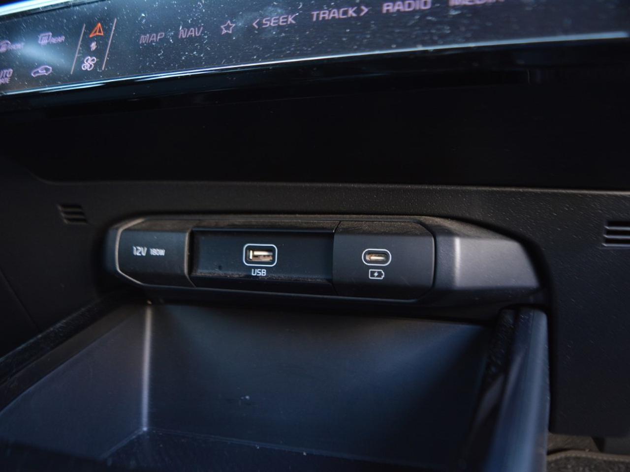 Kia Niro 1.6 gdi plug-in hybrid style dct6