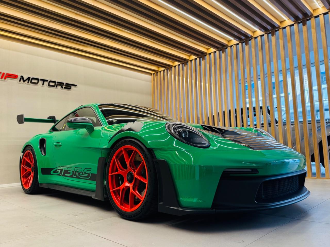 Porsche 992 GT3 RS WEISSACH PARI AL NUOVO PRONTACONSEGNA