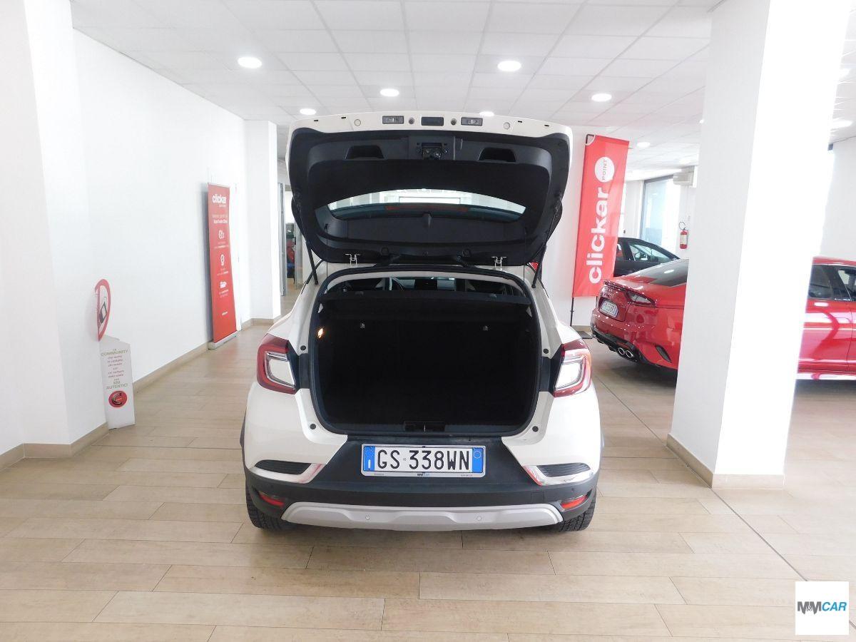 RENAULT - Captur - Plug-in Hybrid E-Tech 160 CV Int.