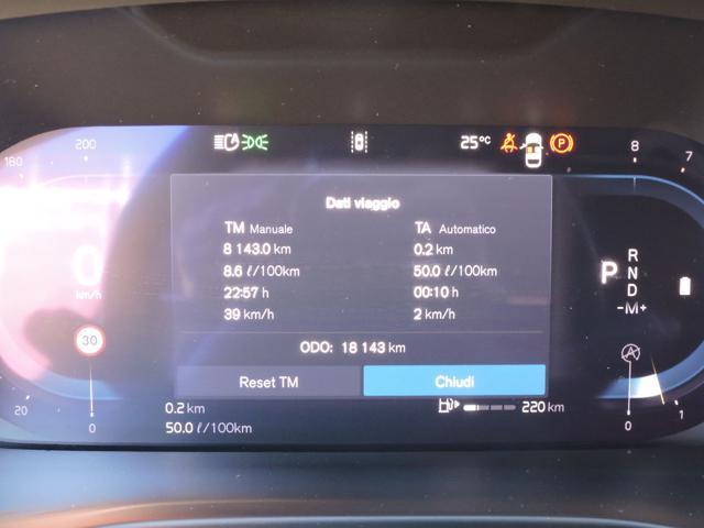 VOLVO XC40 B3 automatico Core Aziendale
