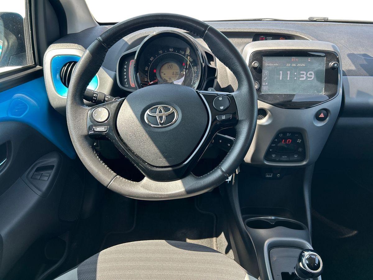 TOYOTA Aygo 2ª serie - Aygo 1.0 VVT-i 72 CV 5 porte x-cool MMT