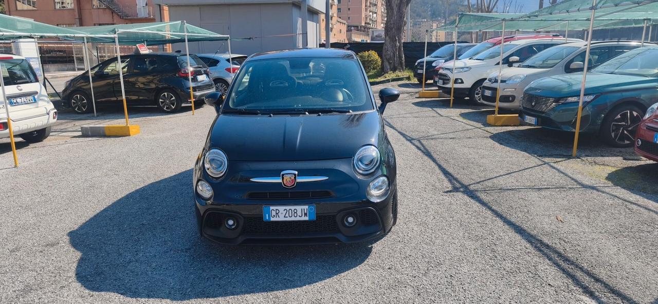 Abarth 595 1.4 Turbo T-Jet 165 CV