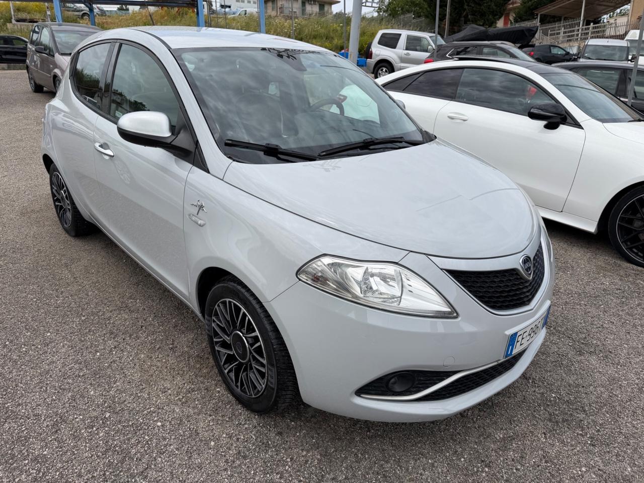 Lancia Ypsilon 1.3 MJT 16V 95 CV 5 porte S&S Mya