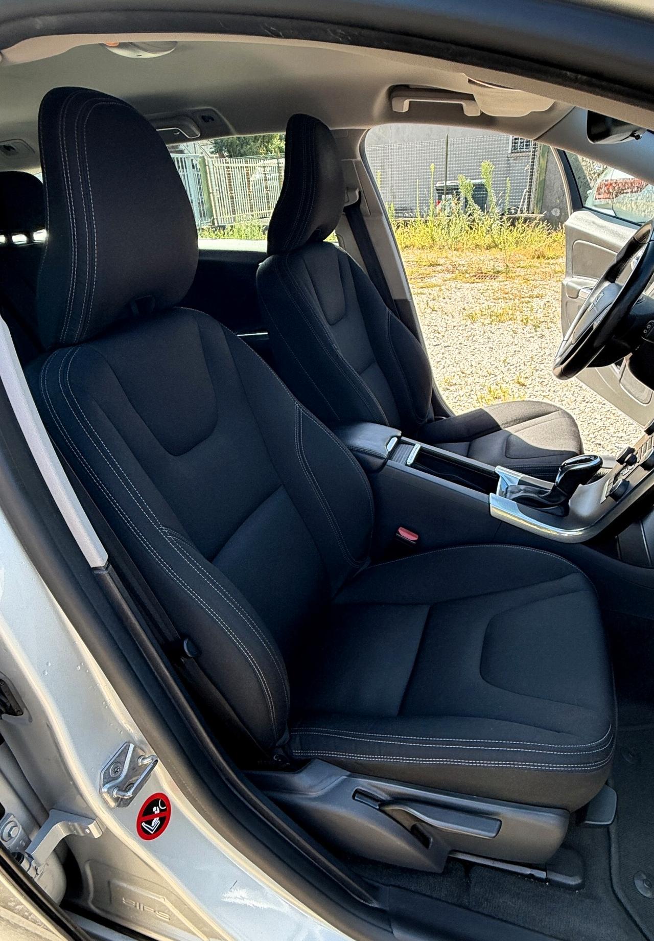VOLVO V60 2.0 D2 # UNICO PROPRIETARIO