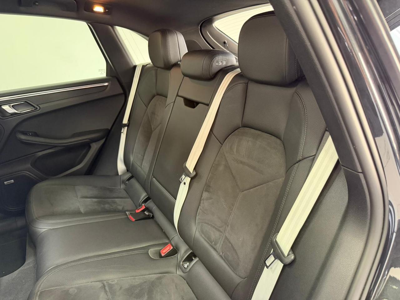 Porsche Macan 2.0-TETTO-BOSE-LED-GARANTITA-2021