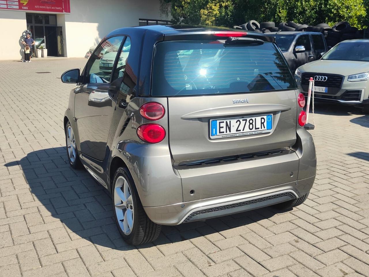 Smart ForTwo 800 40 kW coupé passion cdi