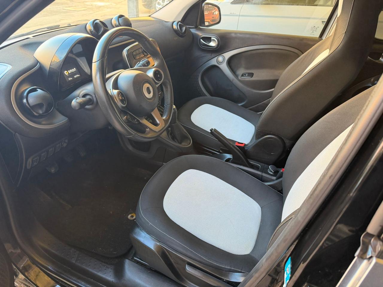 Smart ForFour 1.0cc benzina 12 mesi garanzia-2016