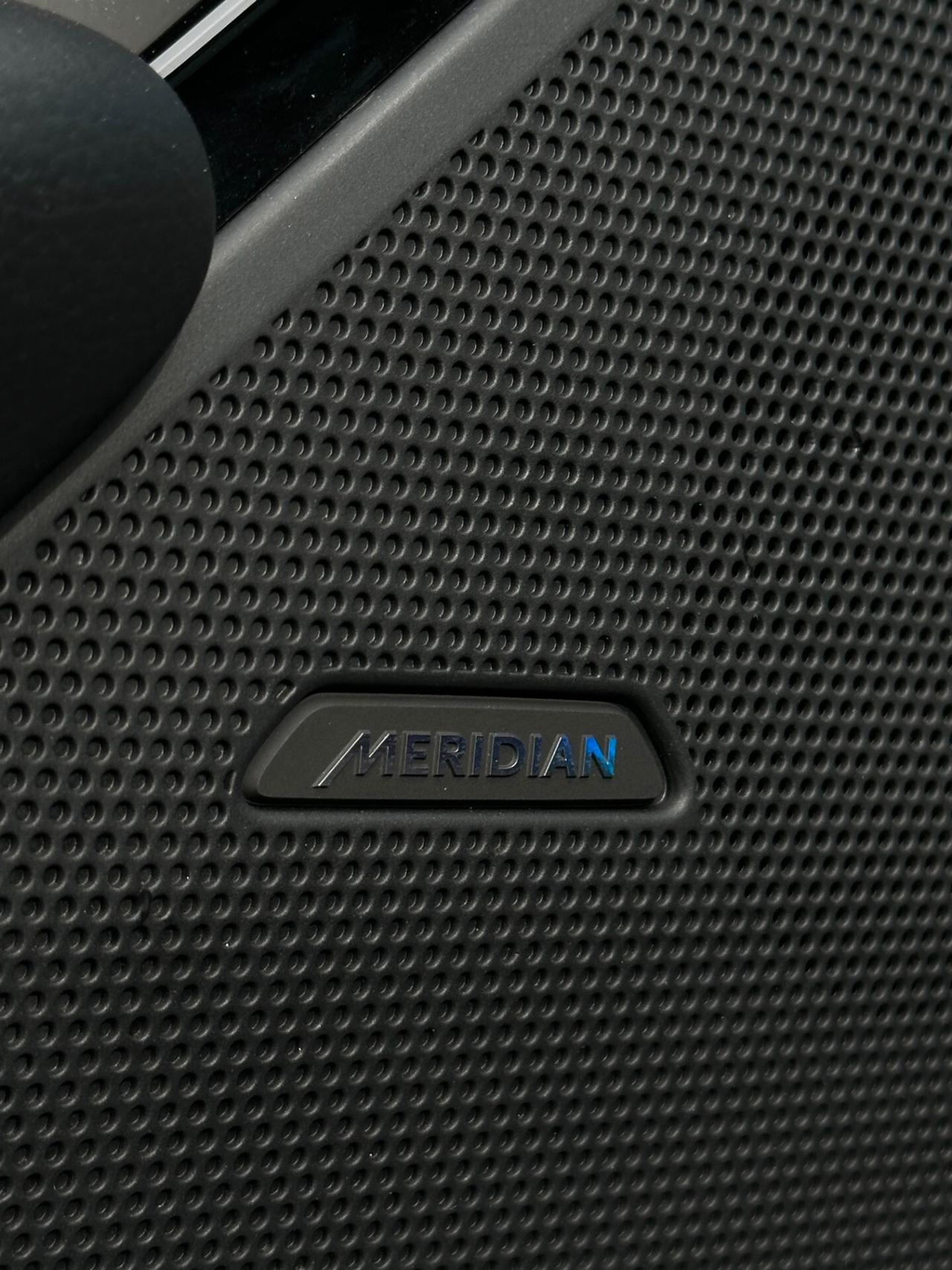 Land Rover Range Velar 2.0D I4 240 CV R-Dynamic HSE