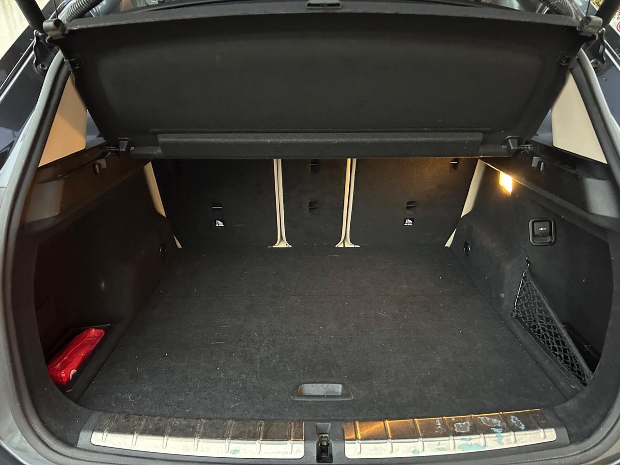 Bmw X1 sDrive18d xLine Strafull !!!