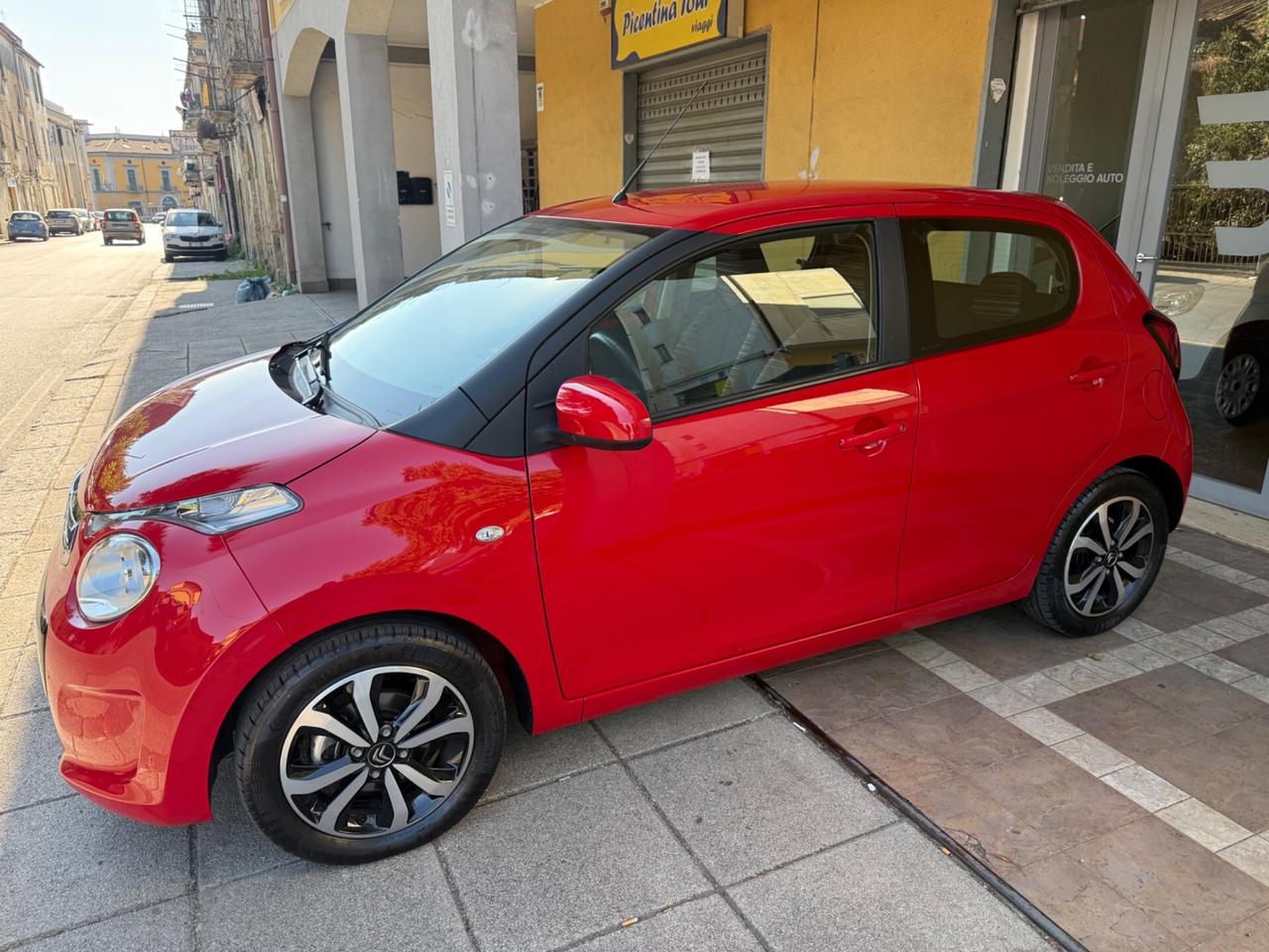Citroen C1 2020 - 1.0 VTi 72 S&S 5 porte Shine
