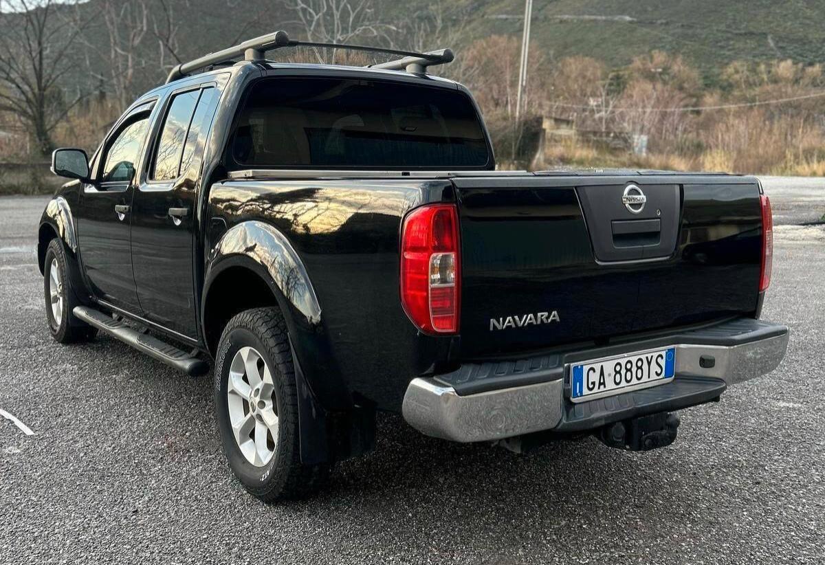 Nissan Navara 2.5 dCi 4 porte Double Cab Sport