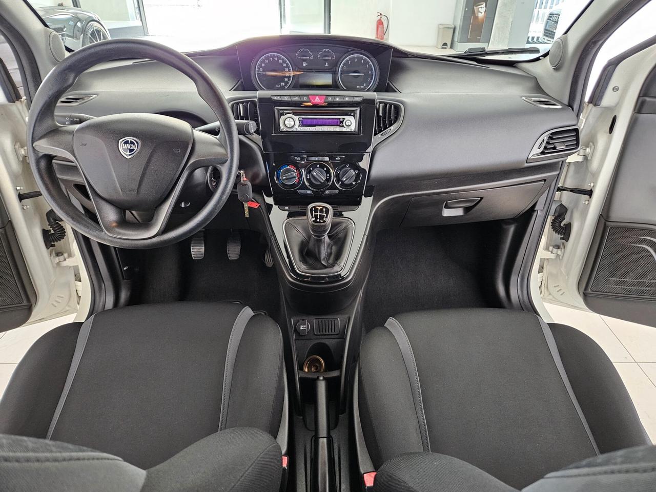 Lancia Ypsilon 1.2 69 CV 5 porte GPL Ecochic Gold