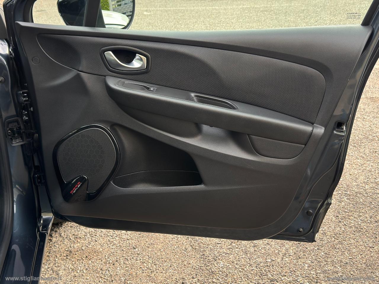 RENAULT Clio dCi 8V 90CV 5p.Moschino Zen LED + TELEC POST